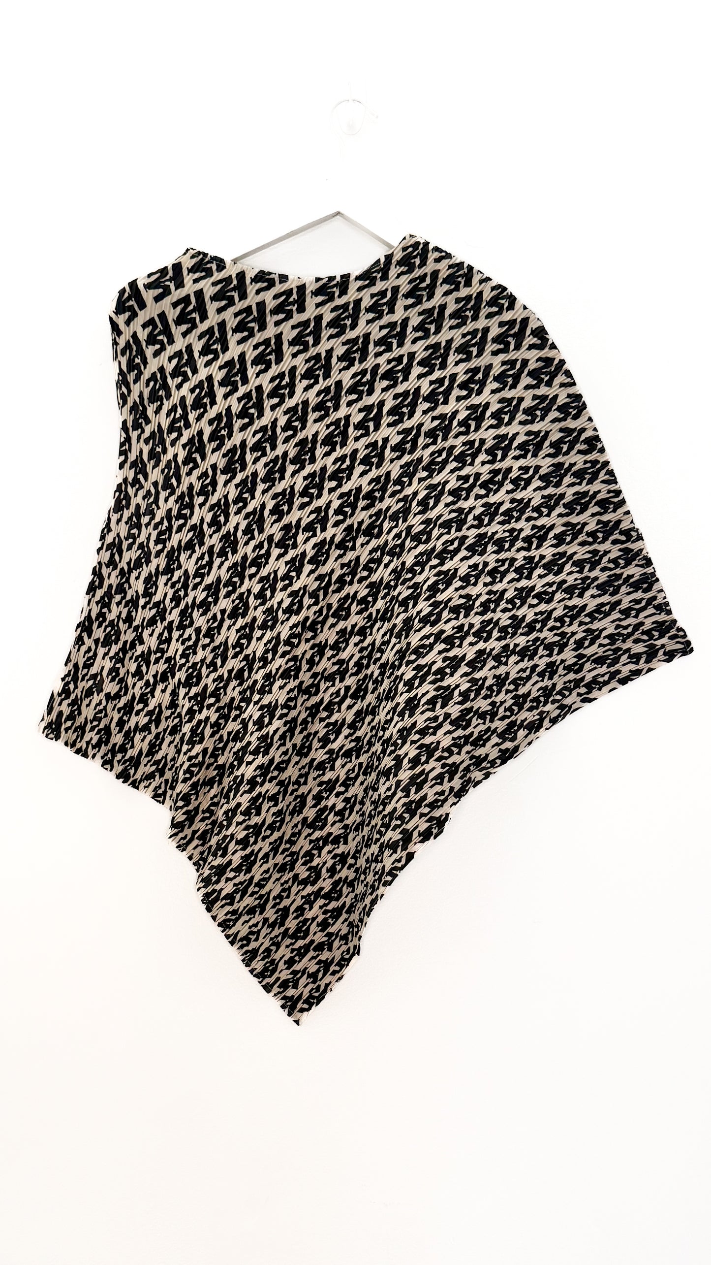 Finley Top